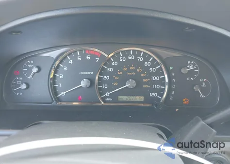 2006 Toyota Sequoia Sr5 V8 z USA, uszkodzony, nr VIN 5TDZT34AX6S267462